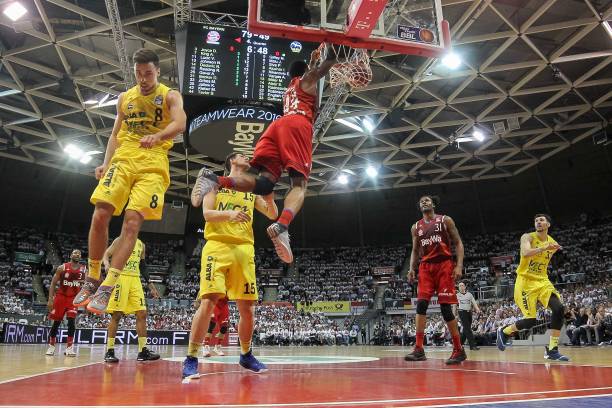 瞩目的NB 瞩目的NB