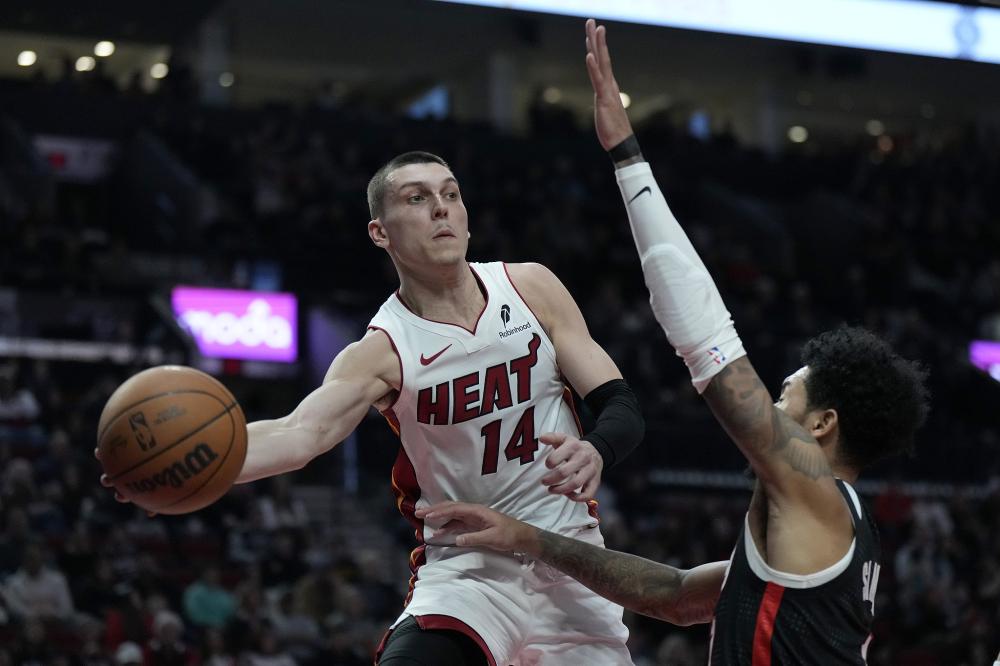 大胜鹈鹕 大胜鹈鹕