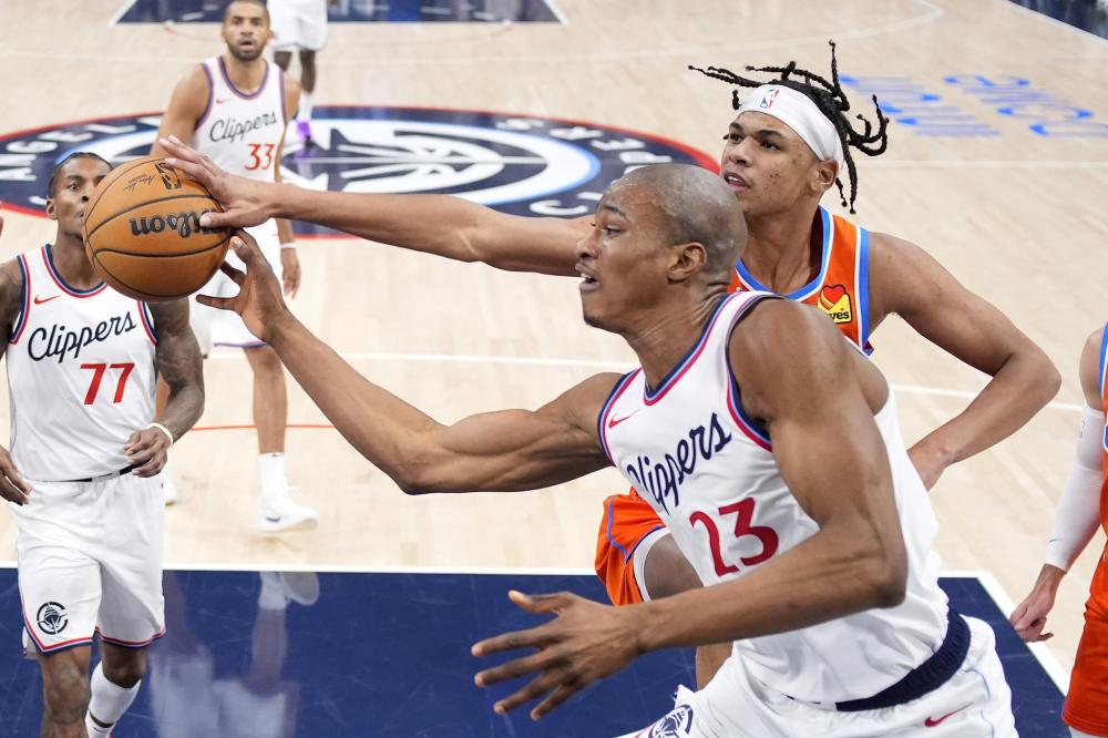 热身赛中 热身赛中