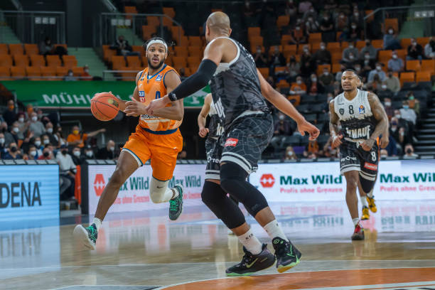 以及球员在 以及球员在