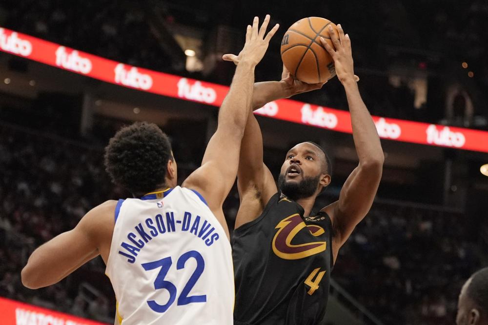 举办篮球训 举办篮球训